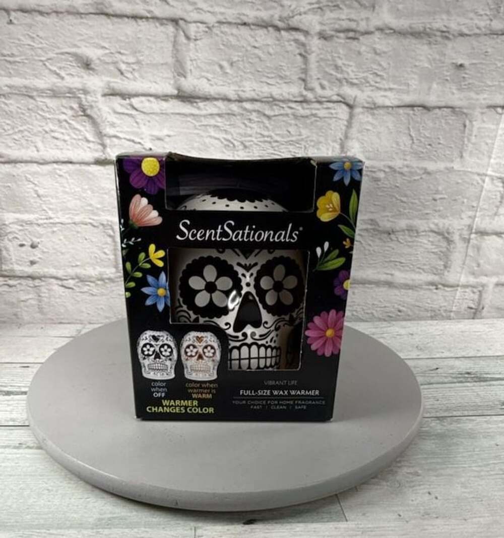 ScentSationals Day Of The Dead Sugar Skull Full-Size Wax Warmer